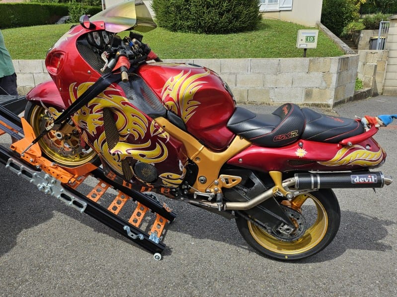 AUN 250 Folding Ramp